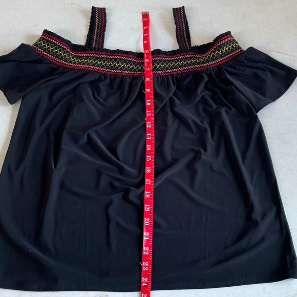 White House Black Market • Embroidered Black Tank-top Blouse Short Sleeve Top - Picture 7 of 10